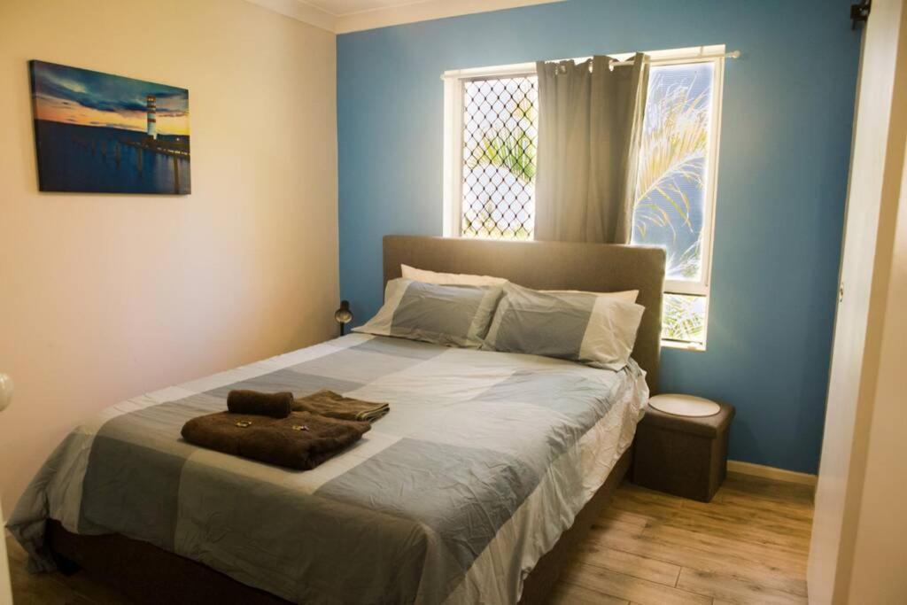Surfers Paradise Self Contained 1 Bed Unit Apartment Gold Coast