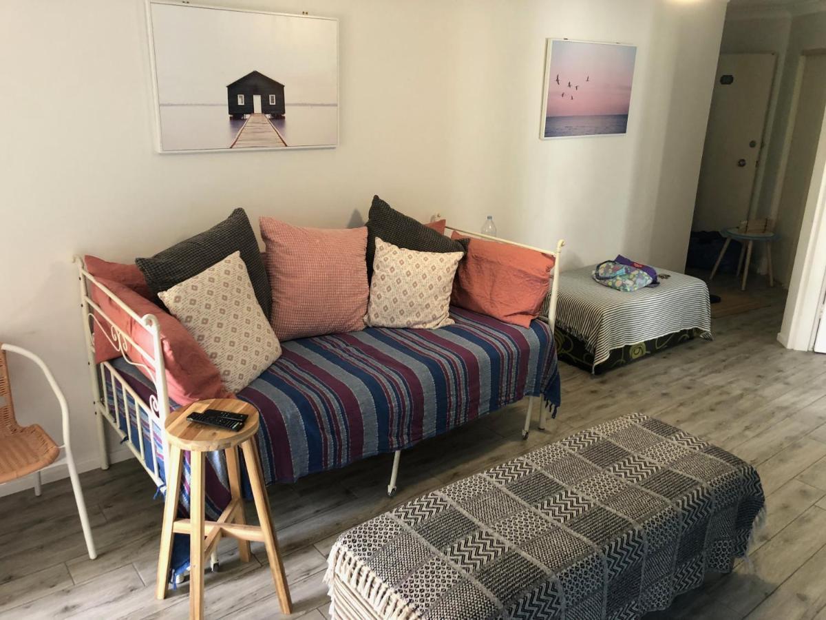 Apartment Surfers Paradise Self Contained 1 Bed Unit